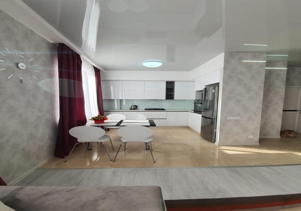חארקיב Lux New Apartment 2019 מראה חיצוני תמונה
